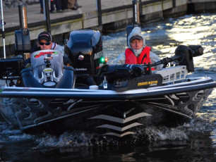 CB572DFA-9AEA-4783-84BE-63CA52125624