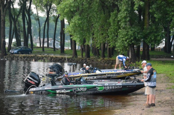 CB98B8AE-2522-4929-9B11-C289E21E3720