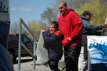 CCCEB1DB-0E0B-4AAA-8884-B6BDE8B13A3B