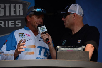 CCF75825-D514-4272-A8EA-270863D1822C