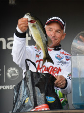 CD6656BA-D656-4E15-AEB8-6E61CEBC7CB8