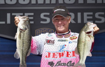 CDA99250-85EA-40B8-9AF5-F49E20361454