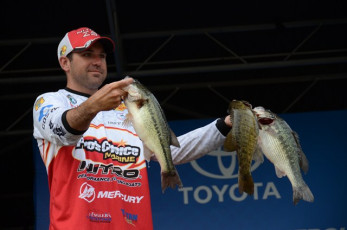 CE9032E3-FEFF-429B-BF04-F7ECA9AC10FA