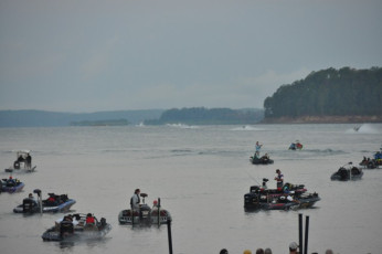 CF2904A6-8C3E-4E52-8FF5-E1566548D89B