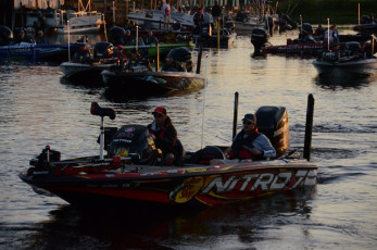 D03FFAE0-D324-413B-BCE3-720574AF545B