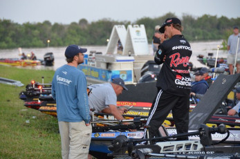 D0C7D7A6-0D20-415A-87EA-33C59A959B02