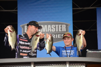 D12E883E-9264-45F6-B8AA-3539BAD12438