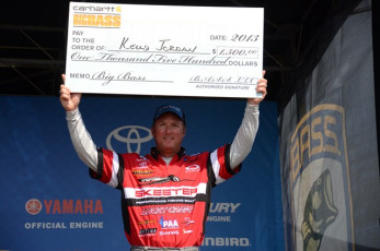 D194B564-A246-4F4A-9B58-039861A4B8DA