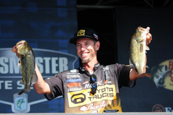 D2449DD3-FBF3-4BE6-9F94-955C59093FED