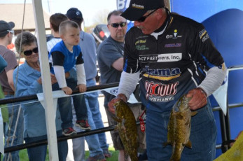 D2DC6503-8744-4E7E-918A-9856638327CD