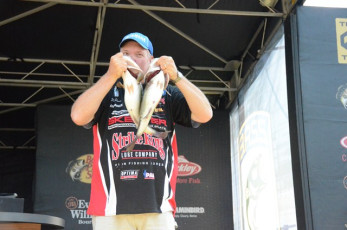 D3878B33-093B-442F-A890-37D5DF8B83F0