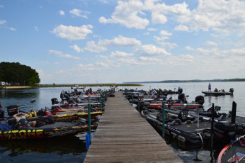 D3CD8F63-619D-4F0A-9513-019867093D4C