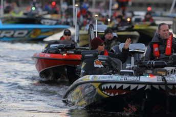 D3E98D51-607A-46F0-A8C5-F3669E0FEC88