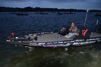 D4F64288-4F30-42A6-B672-CBE423EC96C9