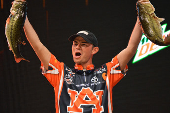 D50D13B6-6E6A-4219-ADA0-FA11FFD11D29