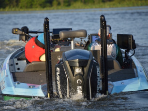 D552B424-B75C-4C18-9862-CE5E2E6F02E2