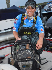 D69CCE64-C50D-450A-9353-88CCAF78CF85