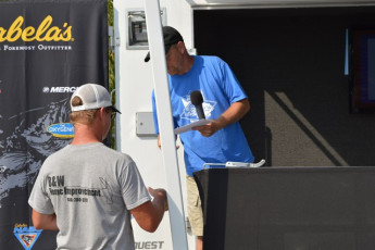 D6A7CA43-895D-4833-99E1-10DB808FFD56