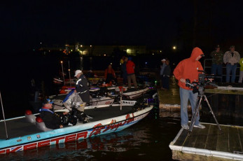 D6D93FCB-8086-4F2C-B7A2-DC327540B94E