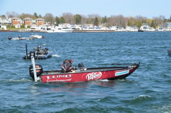 D79786B5-67BF-4801-9341-F1BCB1D4AC0C