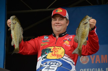 D79E1FD8-9675-475B-B8C6-5CFB7D20A063