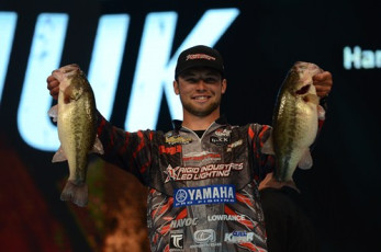 D7A53724-A5AC-4803-944D-0846B4F40EE2