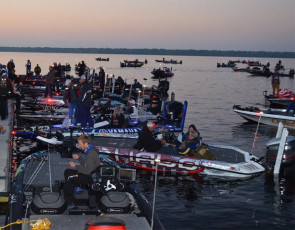 D7F74D0F-6F23-48FE-BE1C-899E079B3B15