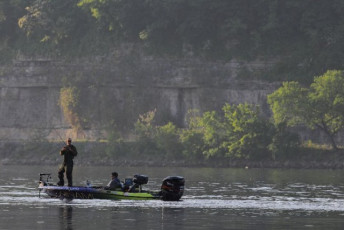 D844EA6B-D03E-4401-BAB6-39B4D69920C2