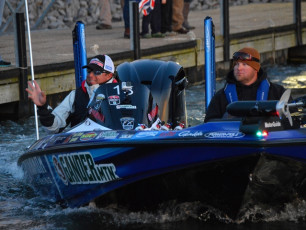 D86A7569-87D4-433F-98F1-AB283C543FC4