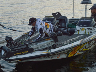 D8F3D8E4-2A61-4D1F-8624-3AFAB60CD625