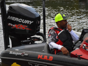 D8F9925D-8F15-4BEE-A830-1B1C0635C1BD