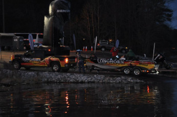 D9B82045-018A-474A-ACBB-712A74C44562