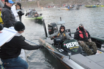 DA0CA201-67C7-4EED-94E6-CCC02E48EC57