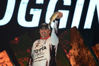 DA459E70-89D9-4777-8465-87EFF7C5809C