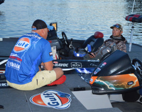 DA4C3F82-B9C4-4F9D-B68D-2E8E6B8BF0BE