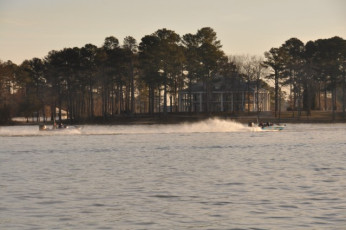 DABC0593-5030-4F5E-B781-D787F5F5C126