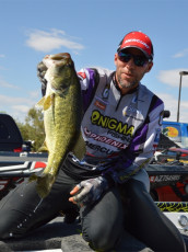 DB025633-20B9-4D45-B4D4-153C11490874