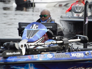 DB19B62B-B042-4803-9B3E-7C650D893506