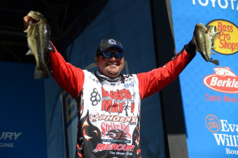 DB45E3B8-0A67-413F-B0BB-0633E3F5C3A4