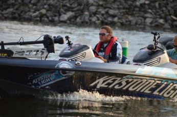 DCB32047-1196-463F-80E2-7ACB8CE9BD54