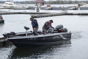 DCE227B1-4BD9-4C7B-A59A-FA9949786349