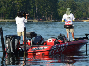 DD3AA86F-A1BA-4DBA-938E-8829FFCC41E9