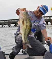 DD4B24BB-A8C5-4C44-996E-25E6F656E4D7