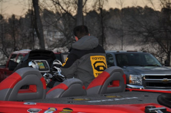 DDBA0C33-AFF6-4620-B2EF-1C27523BA443