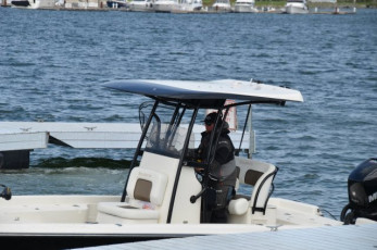 DE1B7D96-1CEE-4546-981B-E1489DBE7555