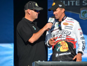 DE887AD3-A2BA-48B6-B459-717CC9FCE06C