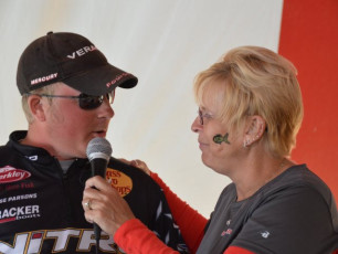 DEA7FCA4-9148-49C1-A163-B7F1A35B57D5