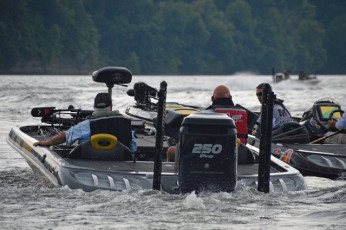 DF2E11E7-C8E6-45EA-9B80-FA4AF000953E