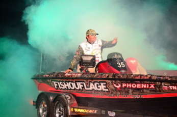 DF54DCAC-1D04-4C2E-8AA7-FFCF627EA62E