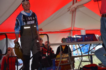 DF88BF7C-C1FE-4E27-90A6-74A75E120C5D